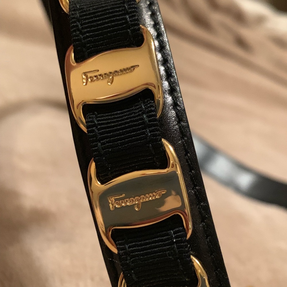 Salvatore ferragamo vara designer belt